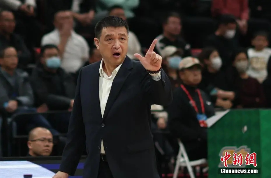 焦点平台：CBA季后赛对阵确定，12进8附加赛于10日开启